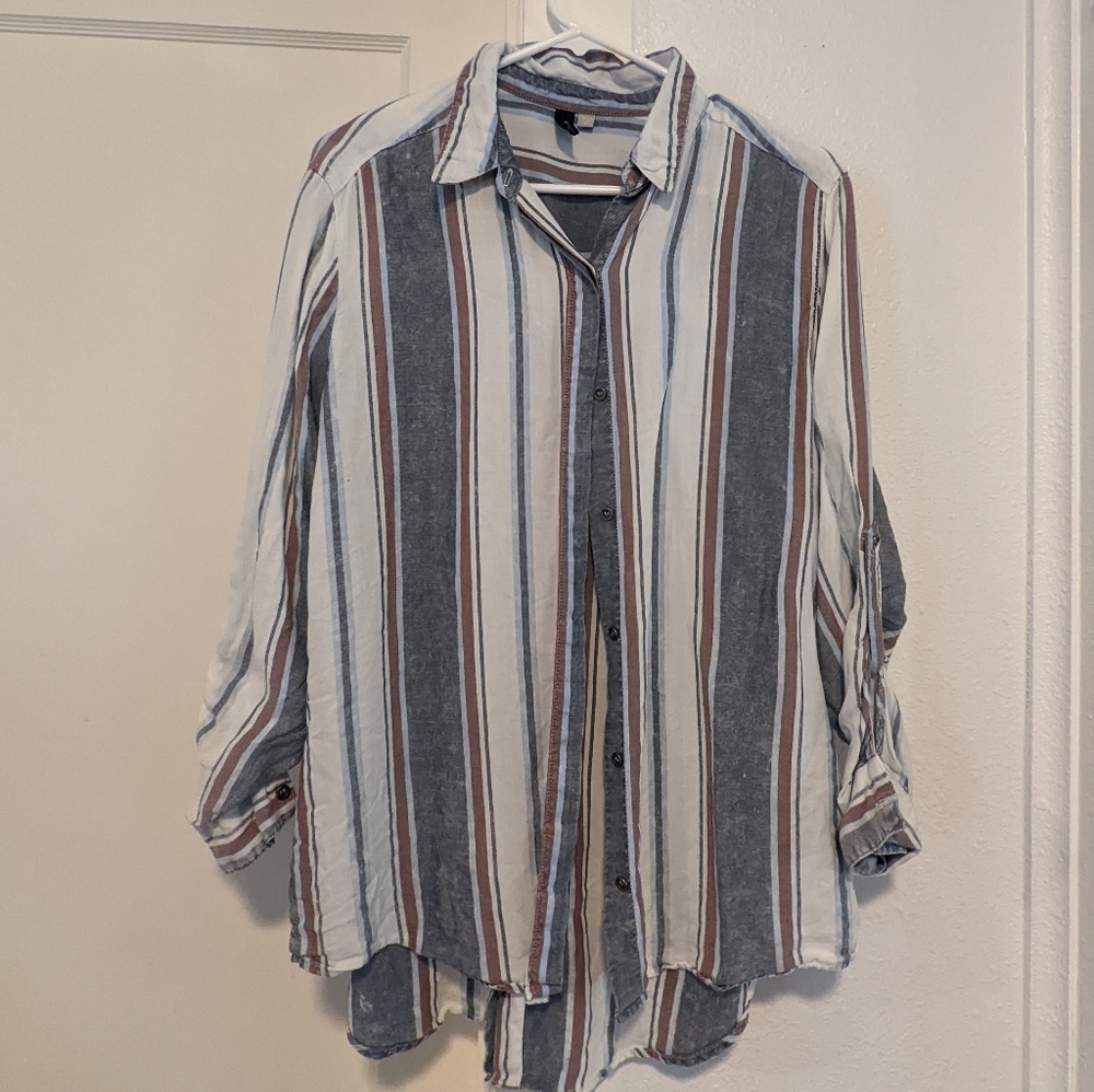 Kut Button Back Striped Shirt